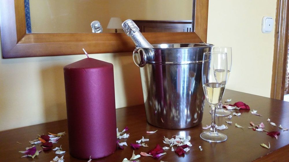 Hotel Boutique La Zubia ภายนอก รูปภาพ