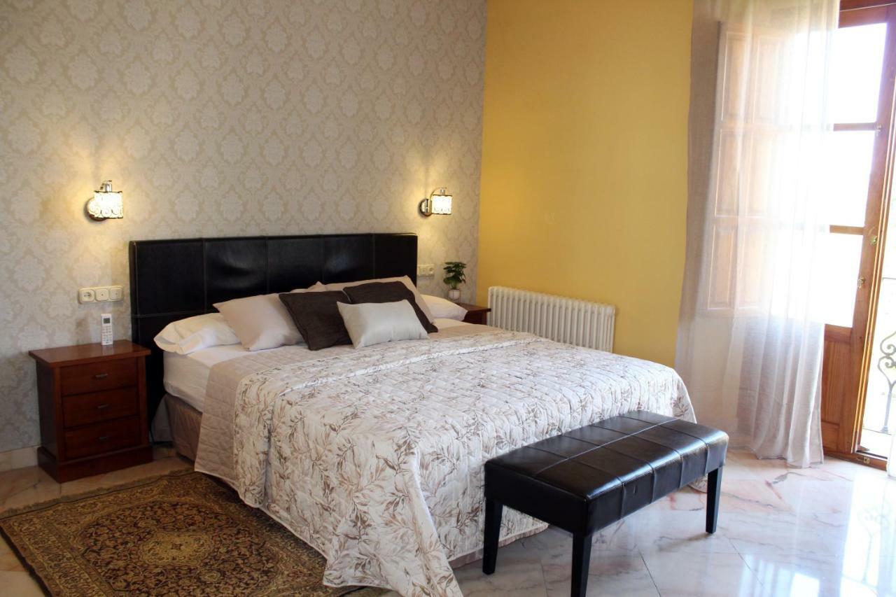 Hotel Boutique La Zubia ภายนอก รูปภาพ